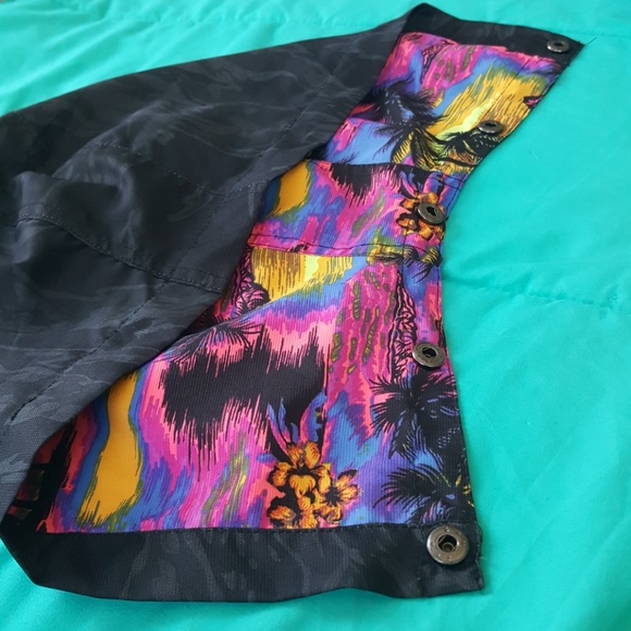 Hurley lightweight rain jacket - Picture 3 of 3